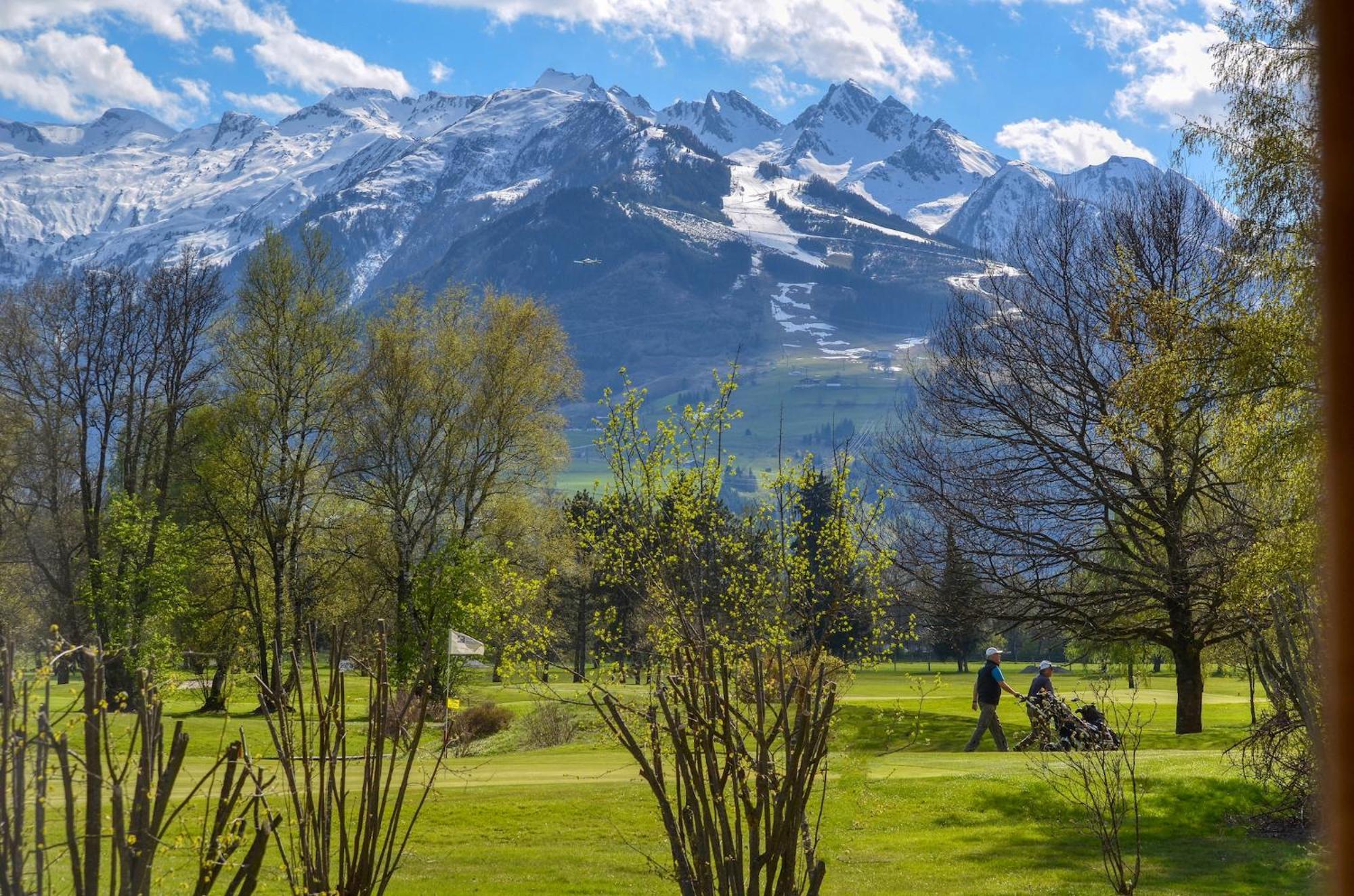 Golf & Glacier View - By Alpen Apartments Zell am See Exterior photo